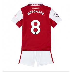Arsenal Martin Odegaard #8 babykläder Hemmatröja barn 2022-23 Korta ärmar (+ Korta byxor)